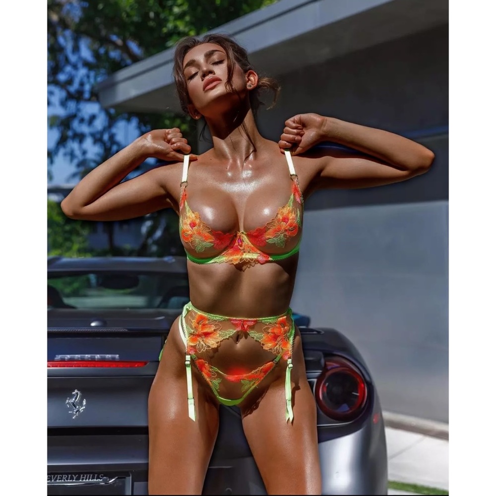 Sexy Embroidered Floral Lingerie Set